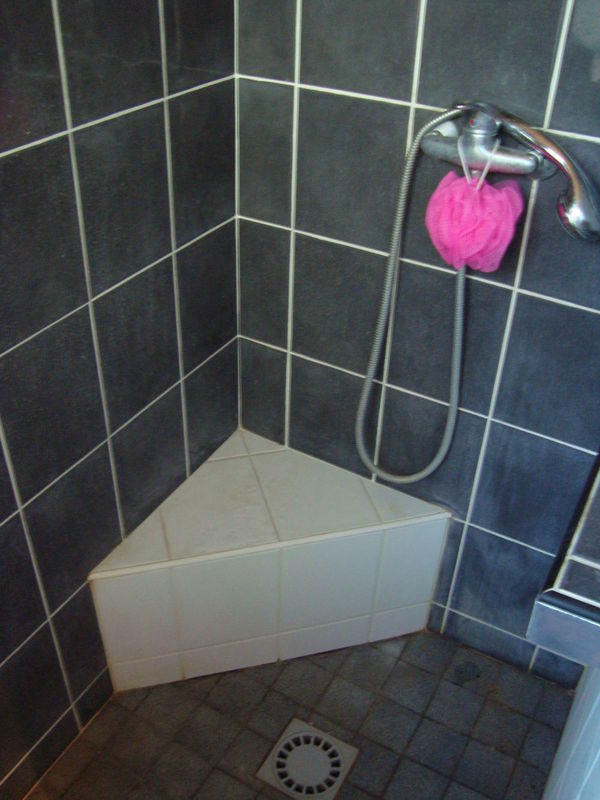 images 052